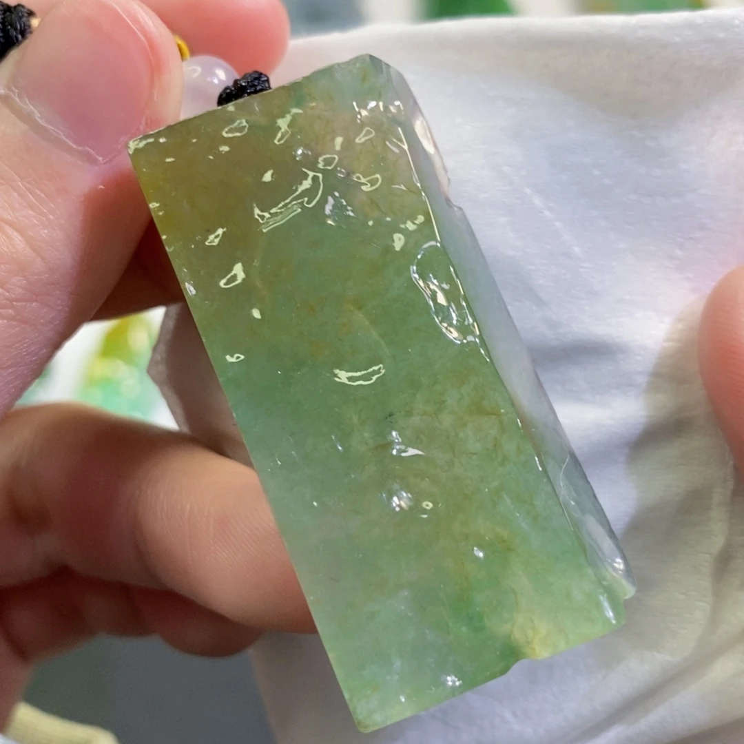 【闪购商品】翡翠吊坠(不含链)未镶嵌673