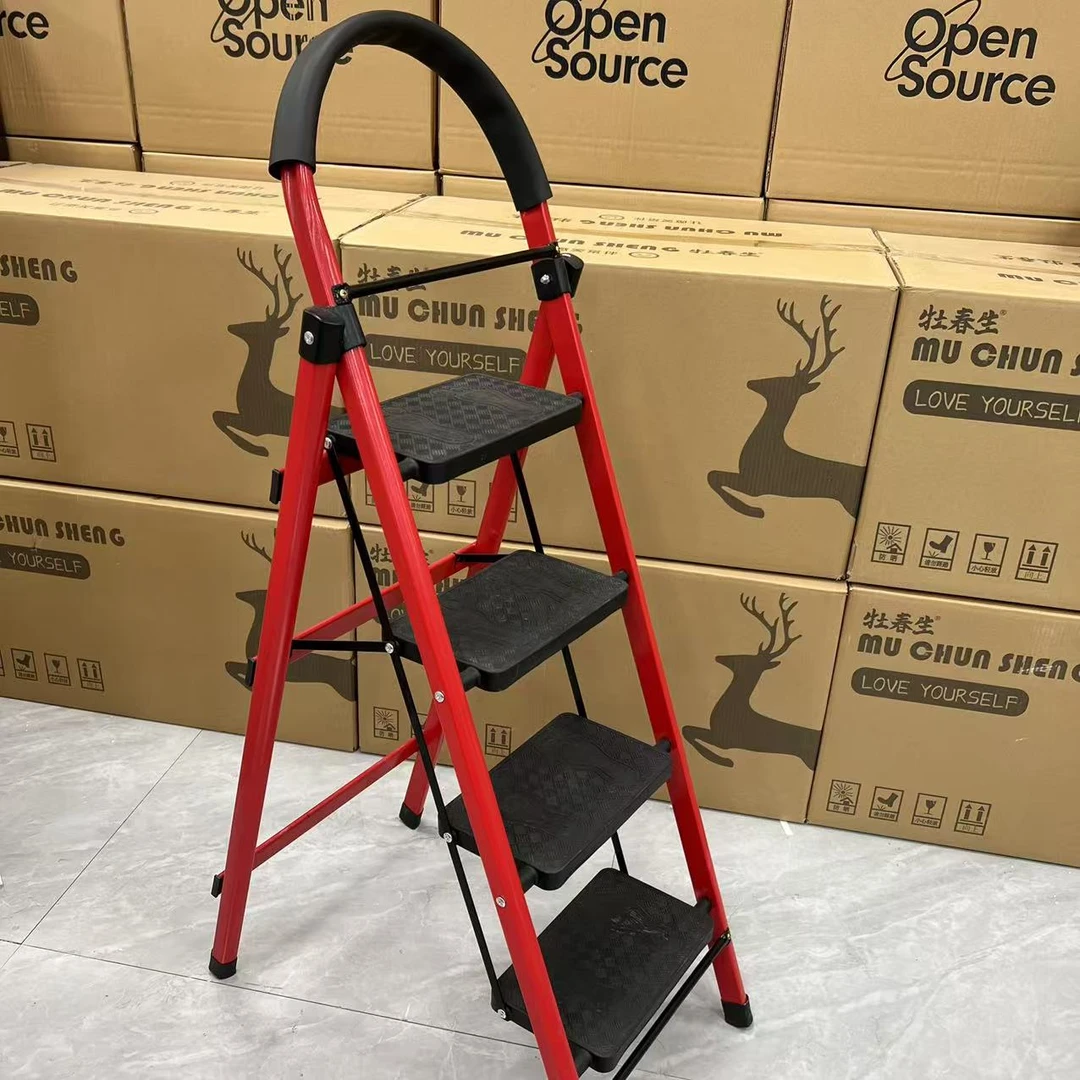 家用四步梯子【颜色随机】