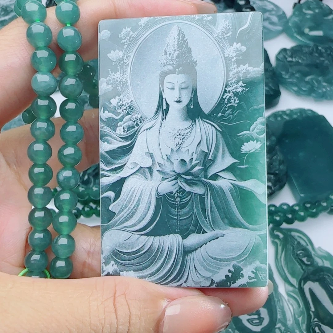 颈饰未镶嵌翡翠多样性发货天然的A货翡翠