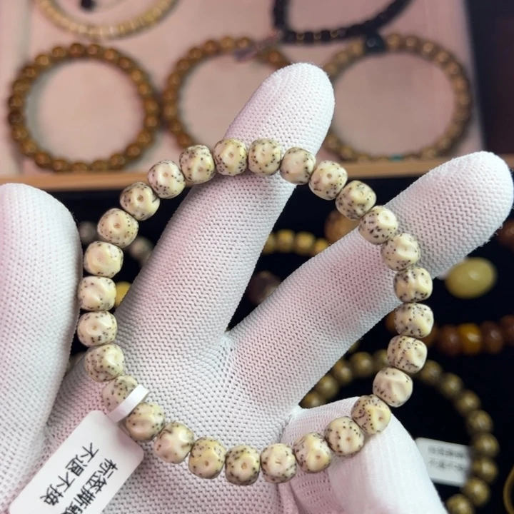 星月菩提手串星月菩提手串