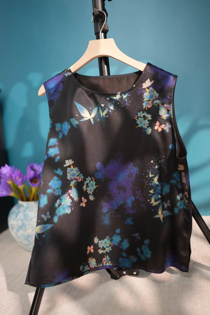 背心03.无袖背心