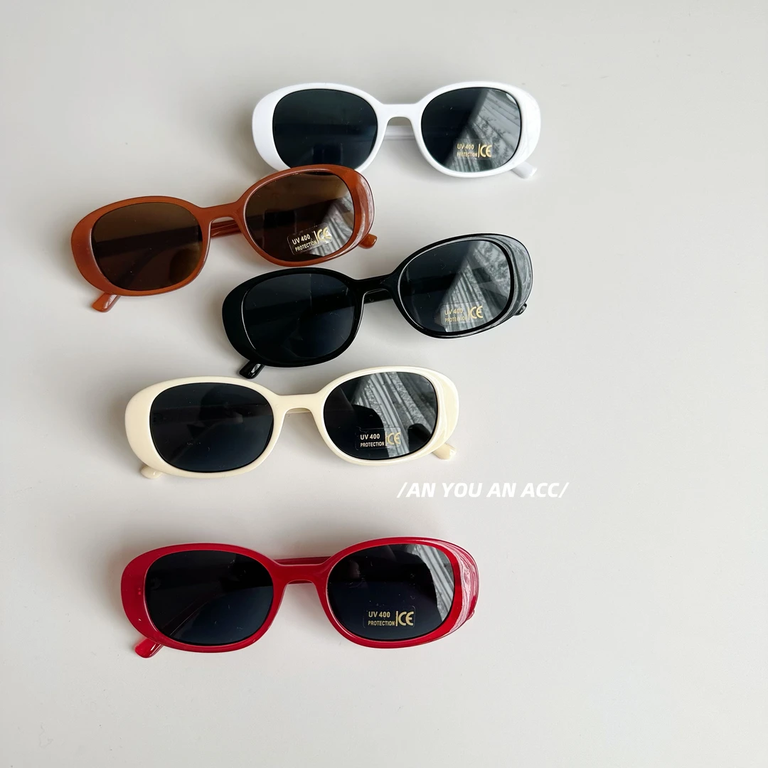 酷拽小孩姐墨镜2025儿童个性椭圆复古墨镜百搭UV400防晒太阳镜