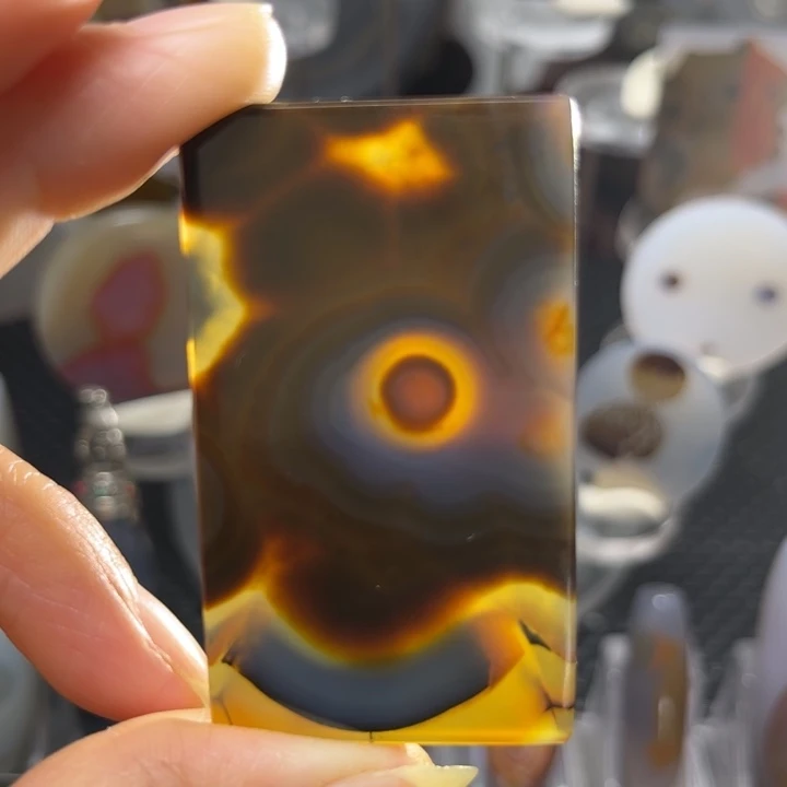 未镶嵌吊坠(不含链)玛瑙/玉髓懂**人