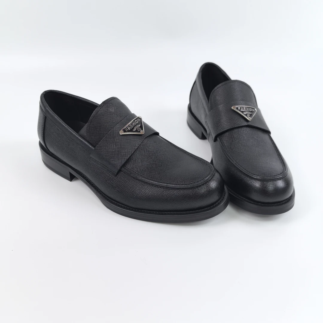 （P家）牛皮沉船皮+固特异全皮底+防滑贴片+一脚蹬乐福鞋（G9050531）