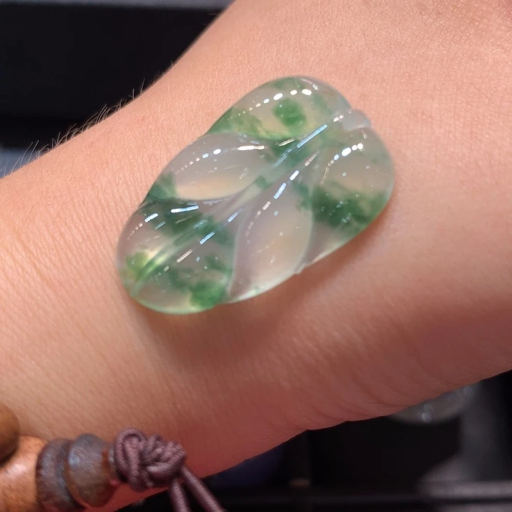 【闪购商品】翡翠未镶嵌颈饰翡翠