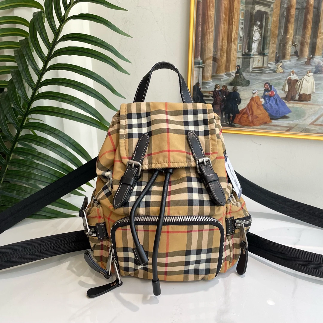 95新 BURBERRY/博柏利 御古屋/10799/老花小双肩