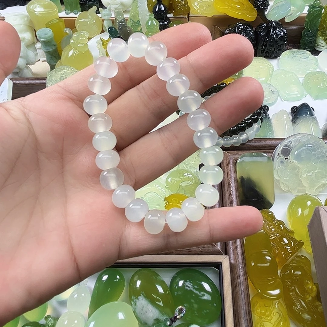 未镶嵌岫玉吊坠(不含链)剑**月