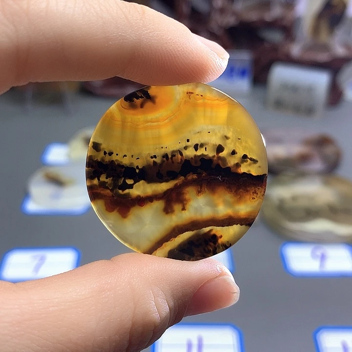 未镶嵌颈饰玛瑙/玉髓