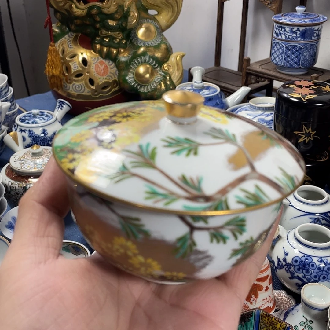 呜***咔瓷器制作工艺精湛