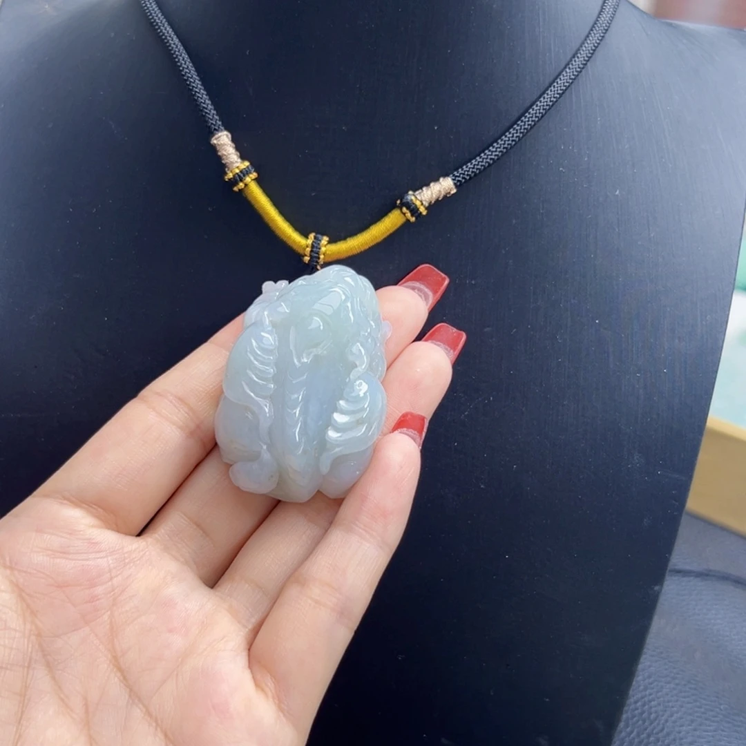 翡翠未镶嵌颈饰天然
