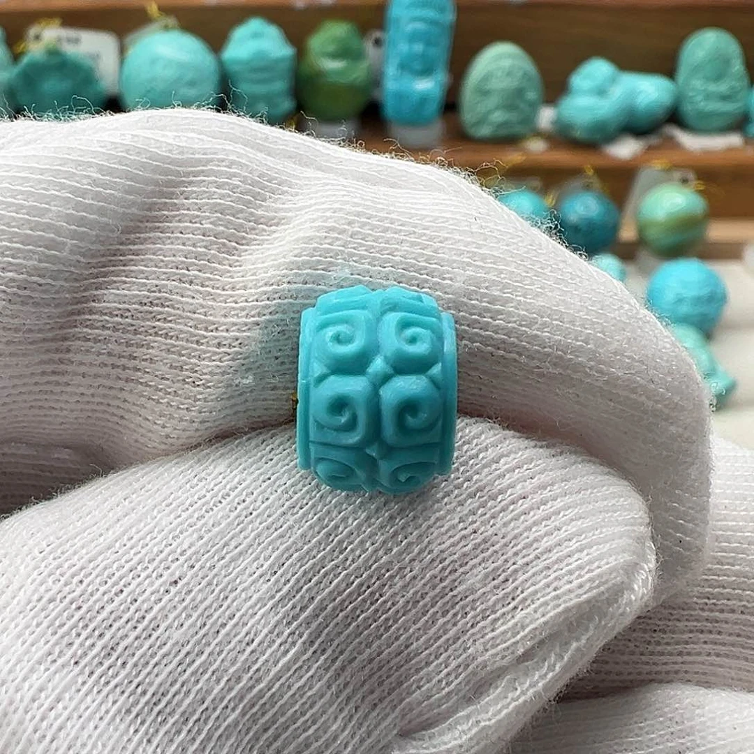 绿松石配饰未镶嵌