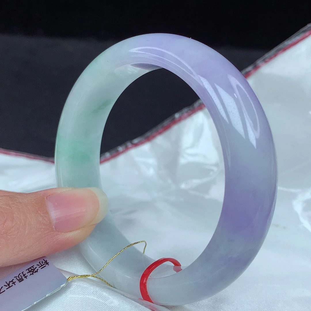 翡翠手镯未镶嵌54圈3196