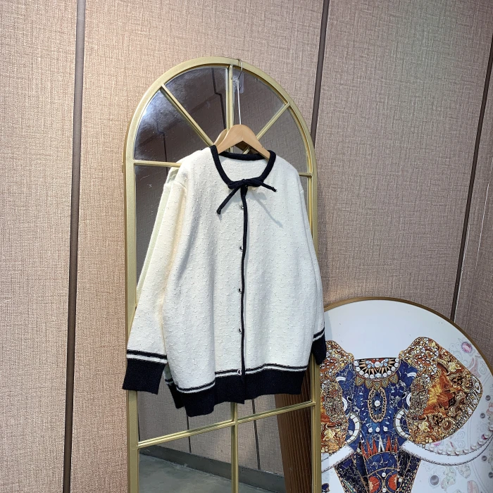 BT321孕妇白色毛衣开衫90-140