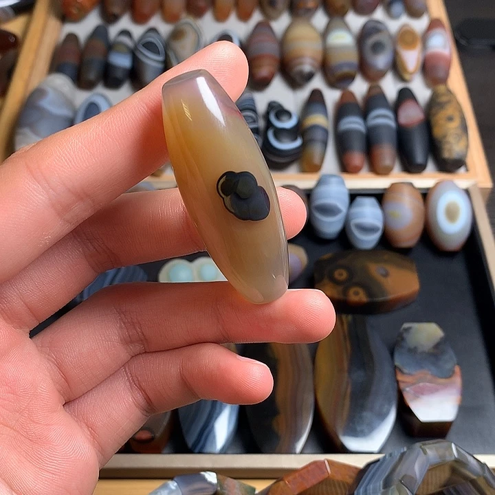 玛瑙/玉髓未镶嵌颈饰