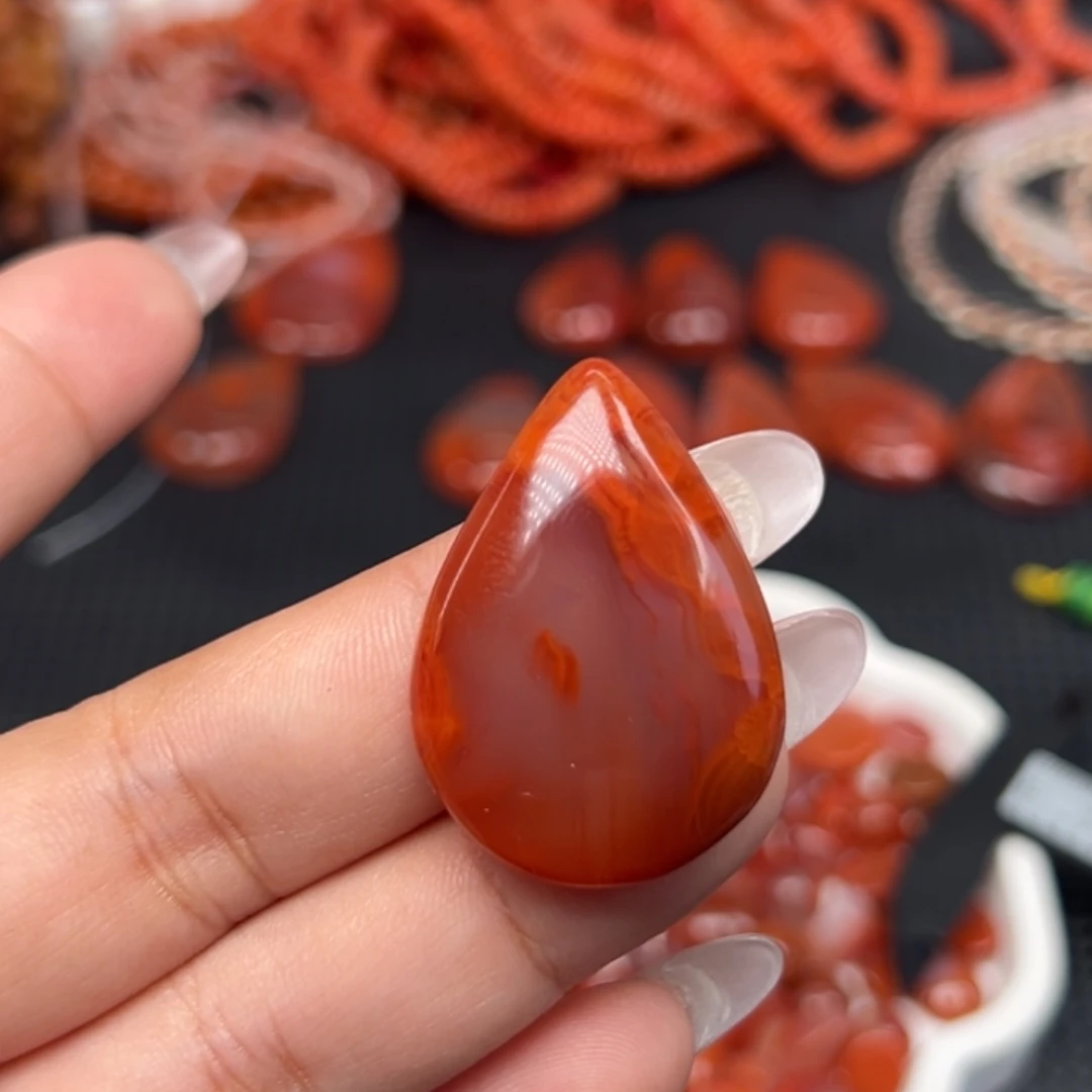 吊坠(不含链)未镶嵌南红玛瑙
