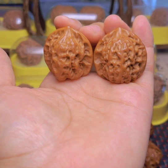 吊坠文玩核桃玲珑