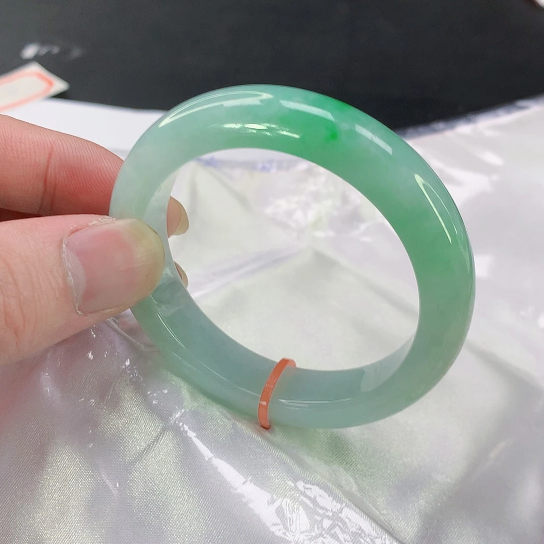 翡翠手镯未镶嵌458缅甸天然翡翠A货