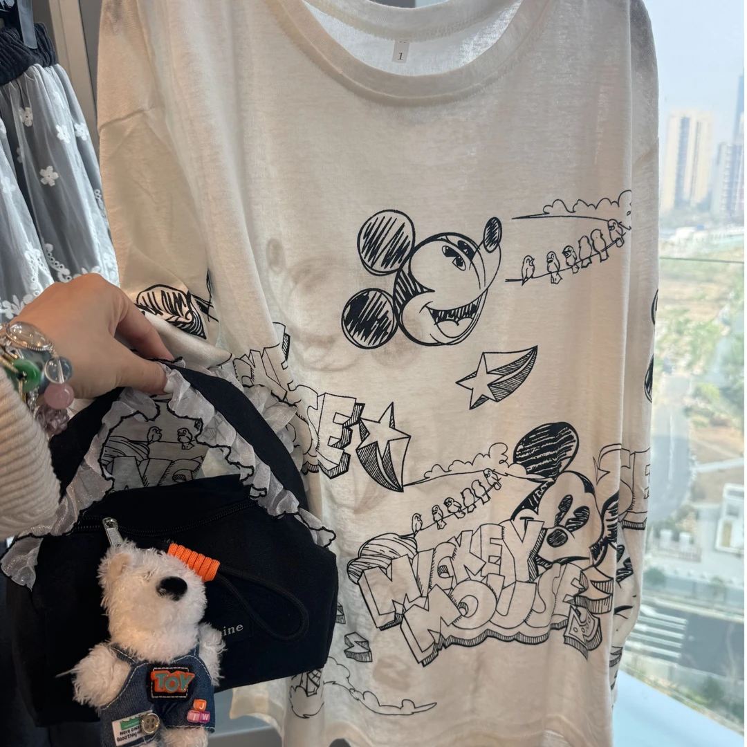 APM东大门春季新款米奇涂鸦印花圆领长袖T恤女麻棉减龄防晒罩衫