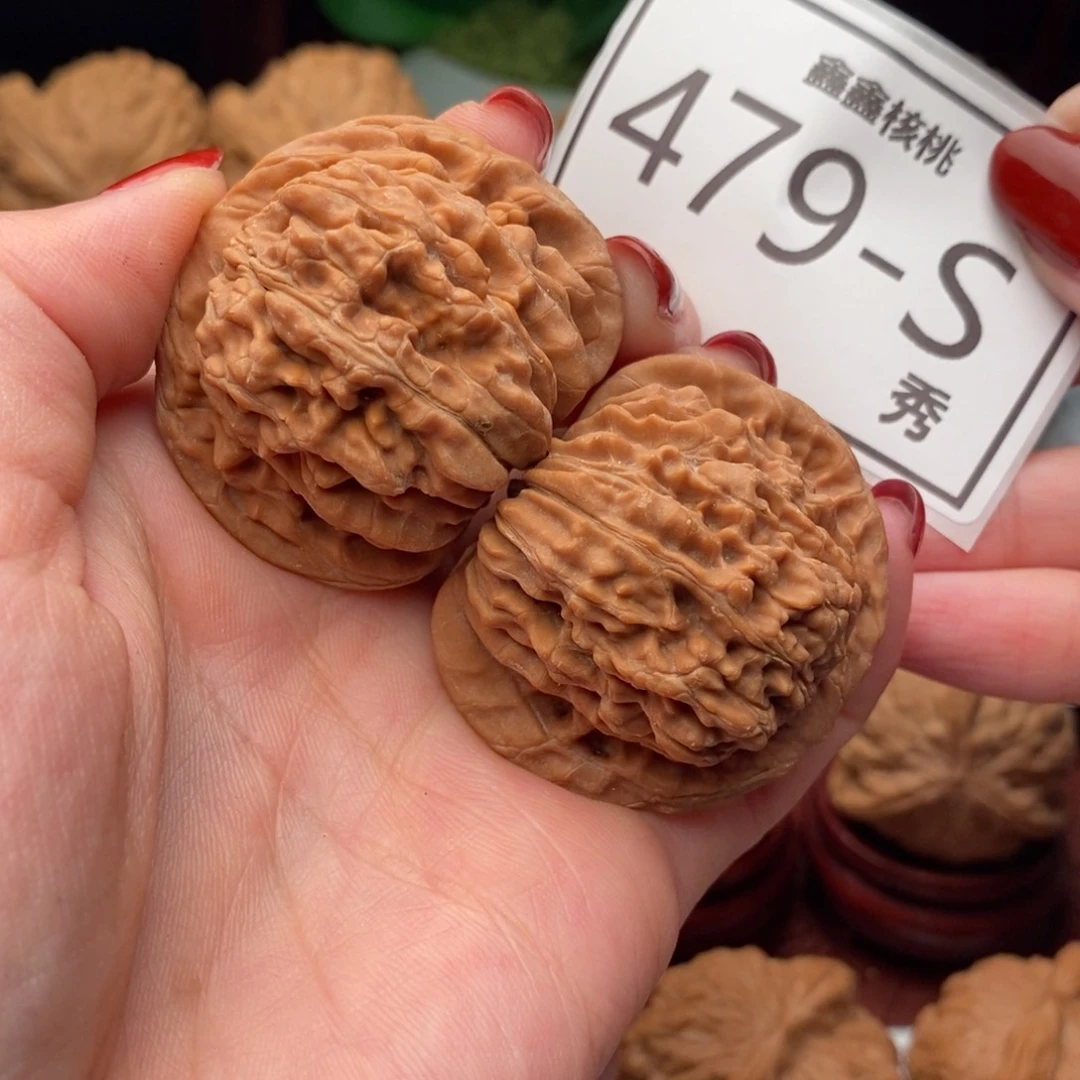 文玩核桃把件汉高楼42