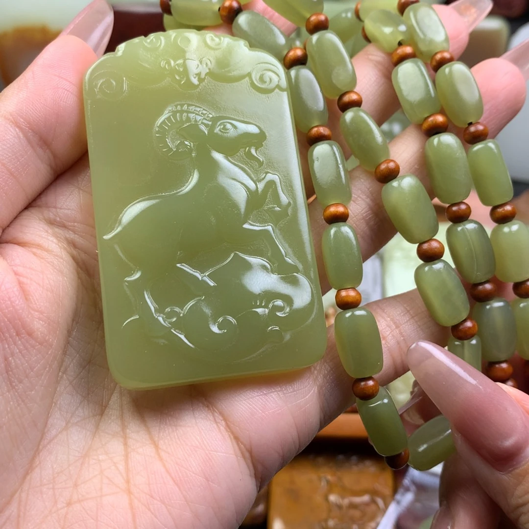 新疆昆仑山料牌子