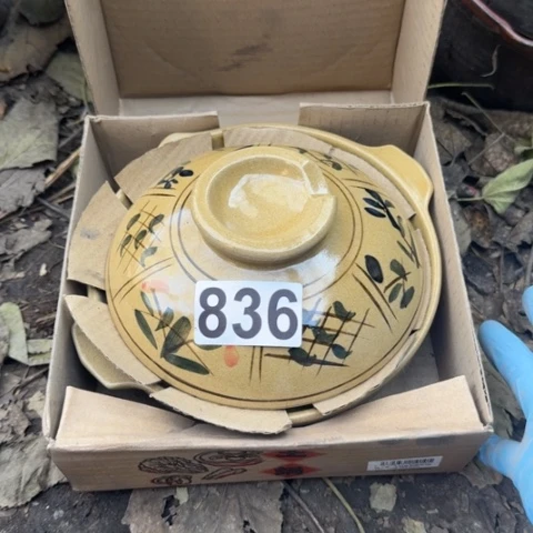 泥塑砂锅一只全品带盒发货