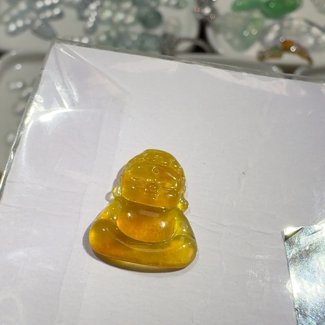 翡翠未镶嵌颈饰宝宝佛