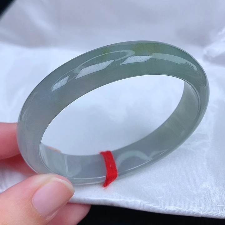 未镶嵌手镯（贵妃镯）翡翠天然