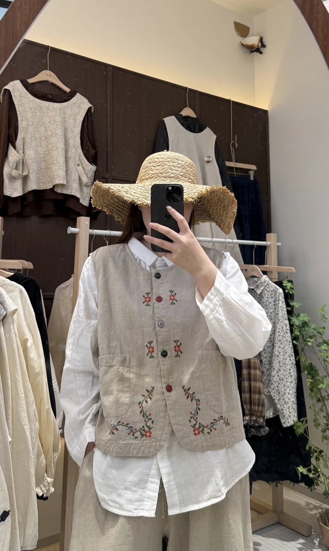 （简麻）秋季女马夹常规厚款宽松型绣花春秋刺绣春款印花J97