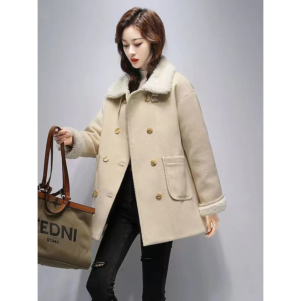 门店18&99！霍尔顿公园」 羊羔毛拼接90鸭绒中长款羽绒服女 M13958