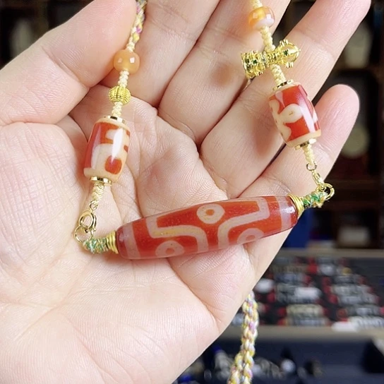 玛瑙/玉髓颈饰合金