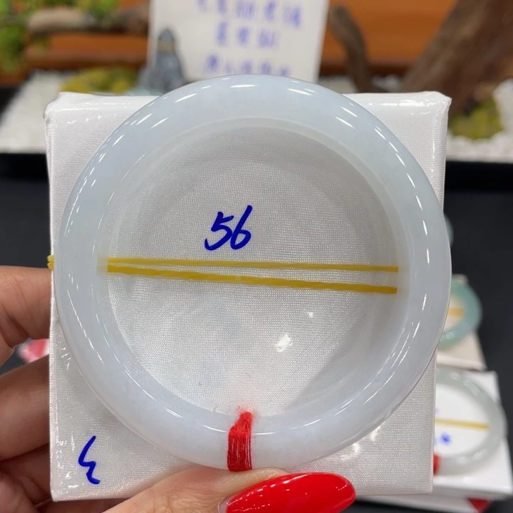 翡翠未镶嵌手镯缅甸翡翠