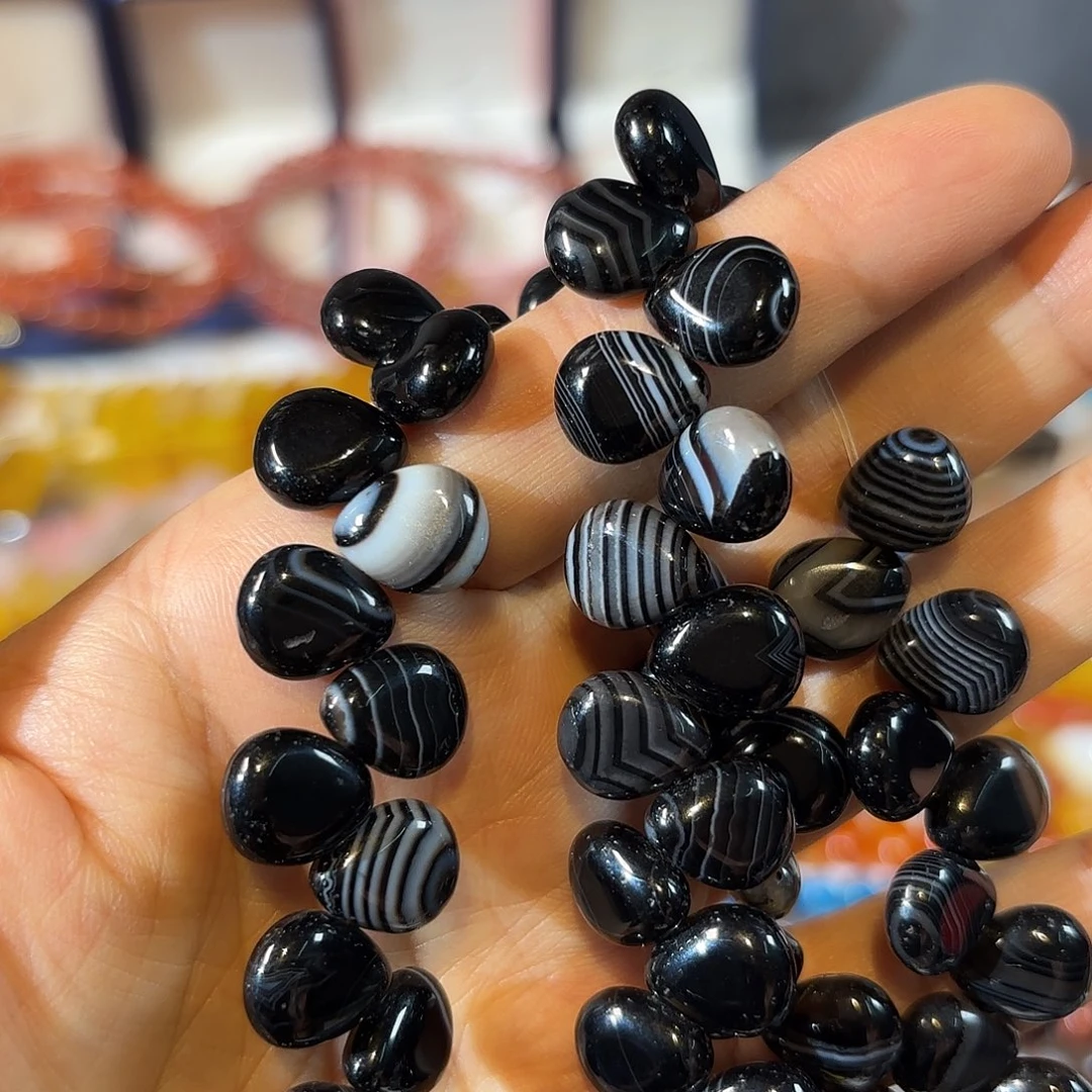 玛瑙/玉髓合金珠宝半成品黑玛瑙蚕丝一条30颗
