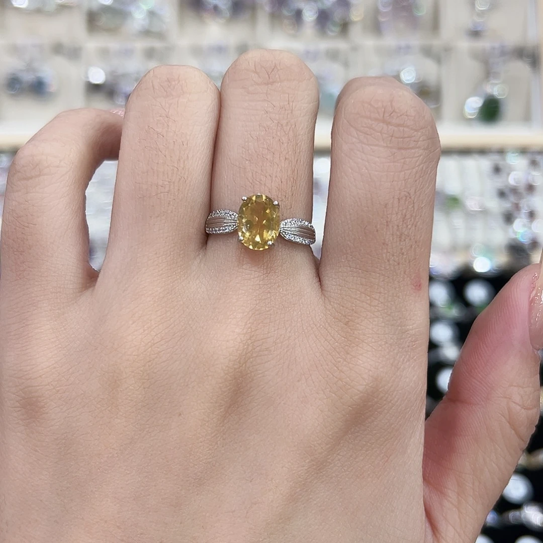 银S925镶嵌黄晶戒指