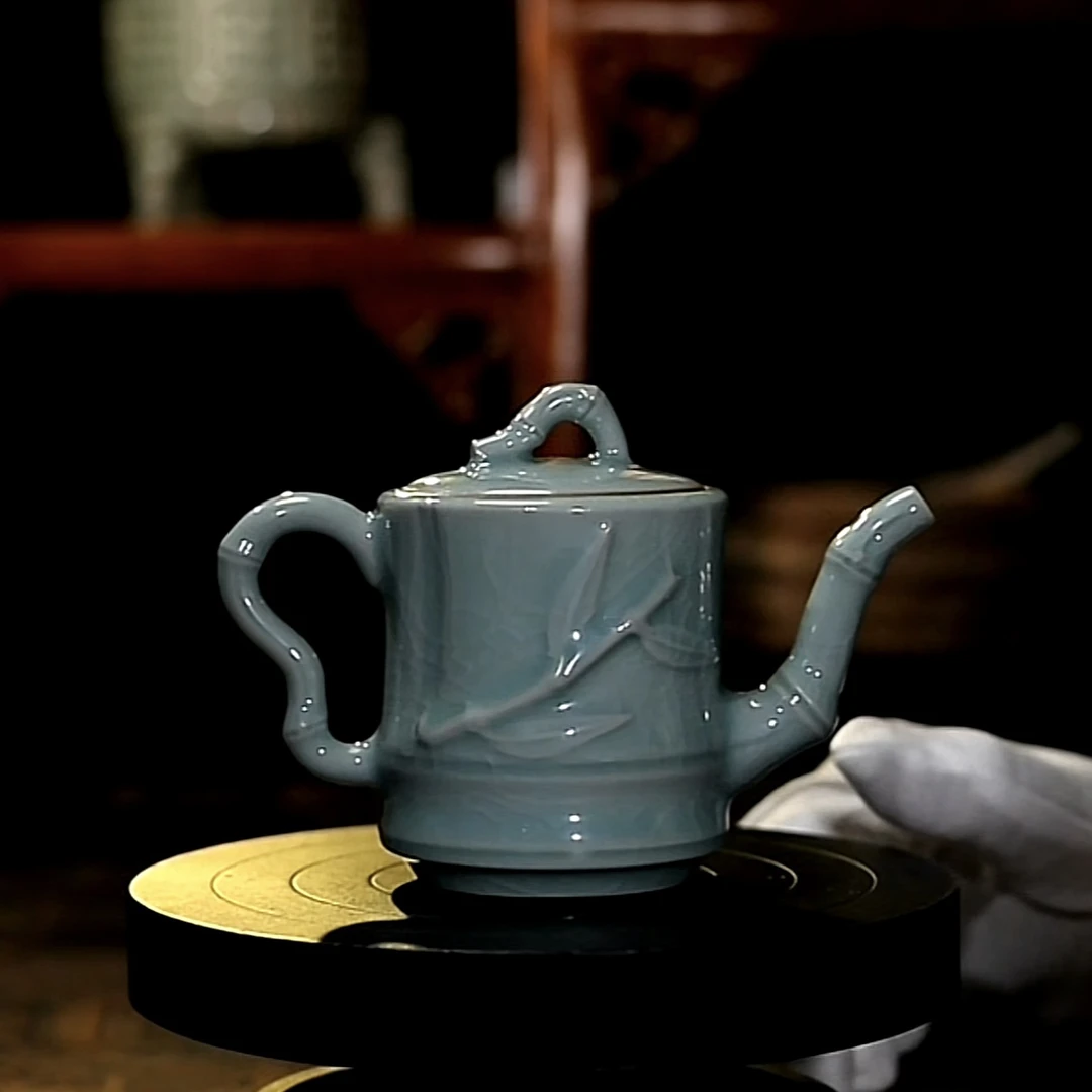 【宋廷御瓷·汝官窑】原矿青绿釉大号竹节壶