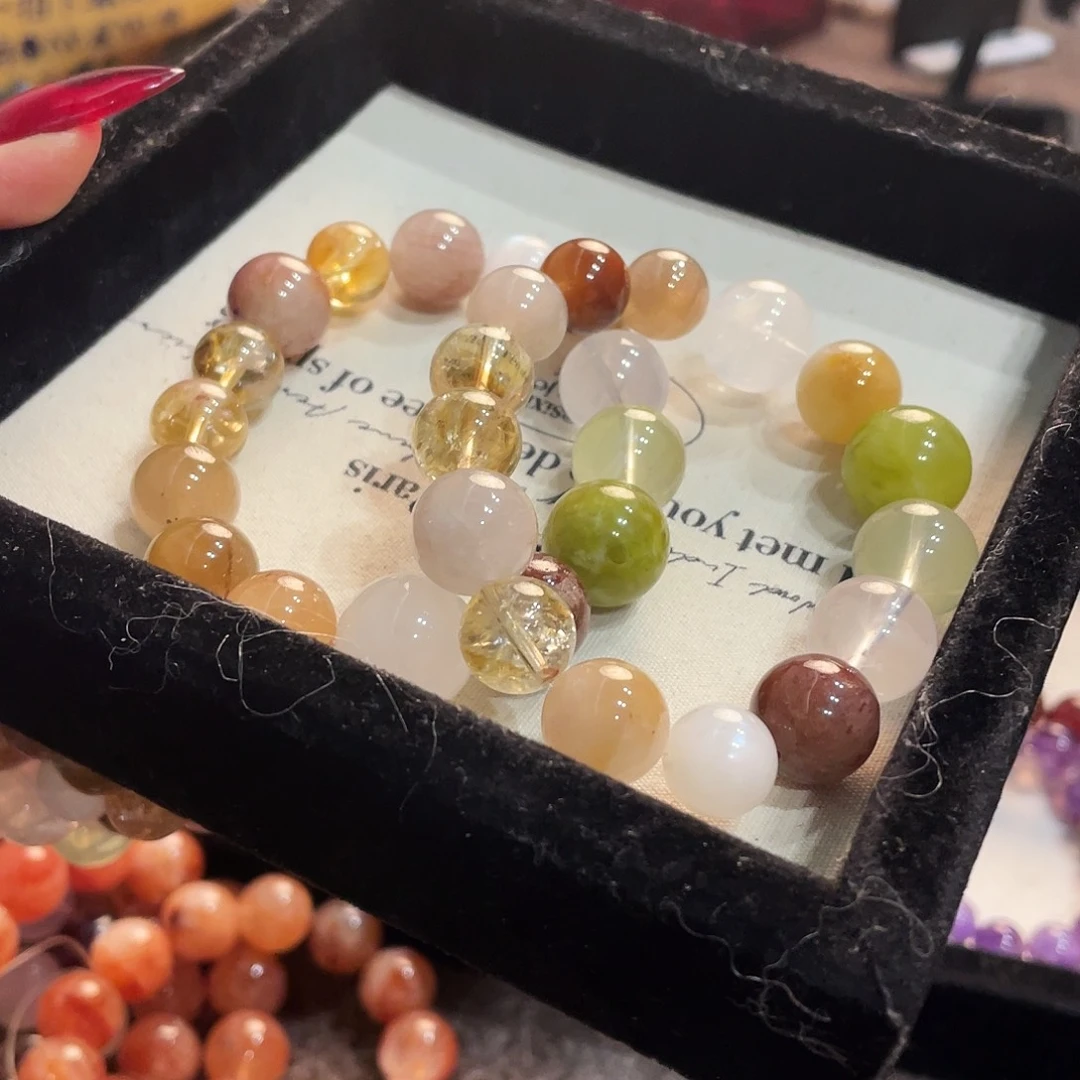 水晶手链未镶嵌兔毛黄水