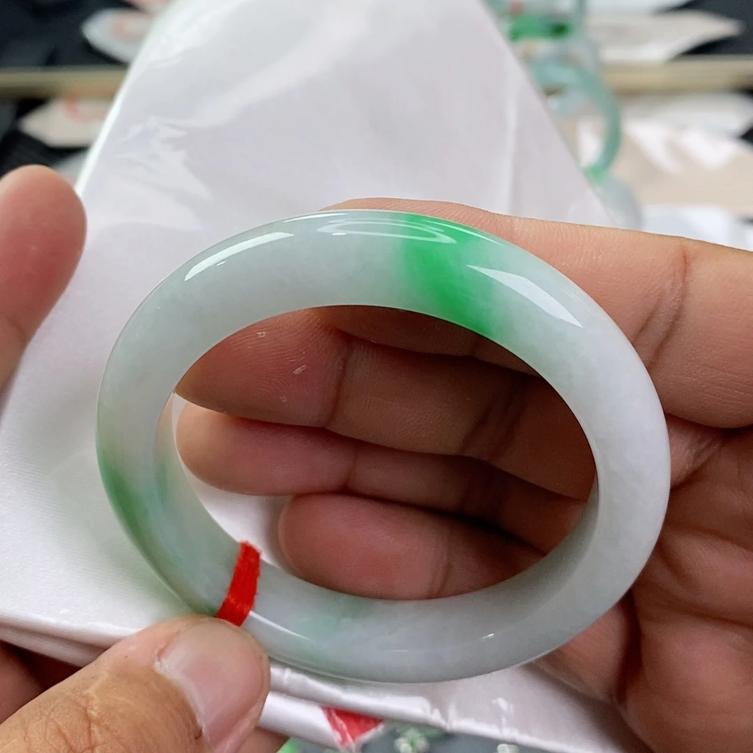 【闪购商品】翡翠手镯未镶嵌