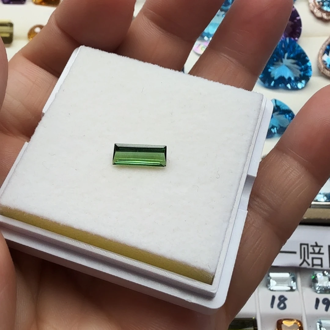未镶嵌珠宝半成品碧玺抢购福利全净超闪卡4×10.6毫米