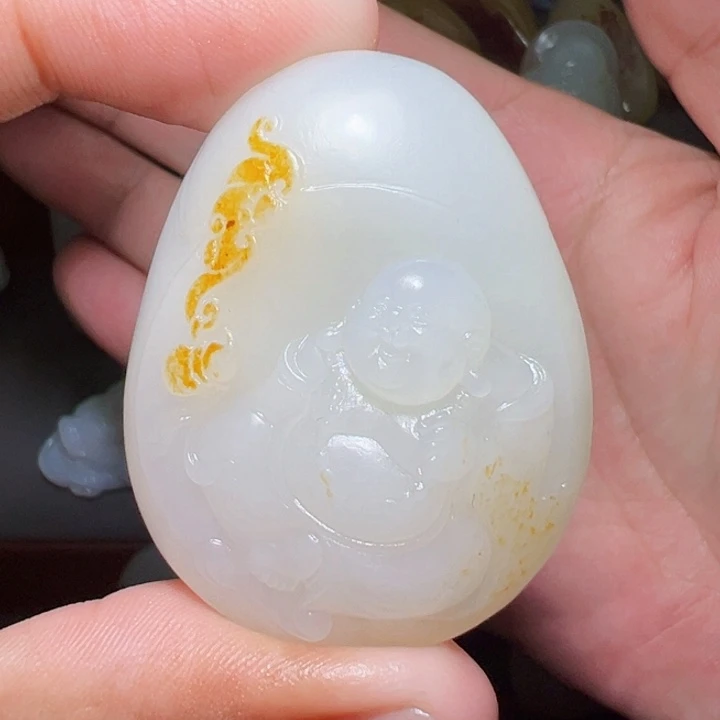 颈饰未镶嵌和田玉