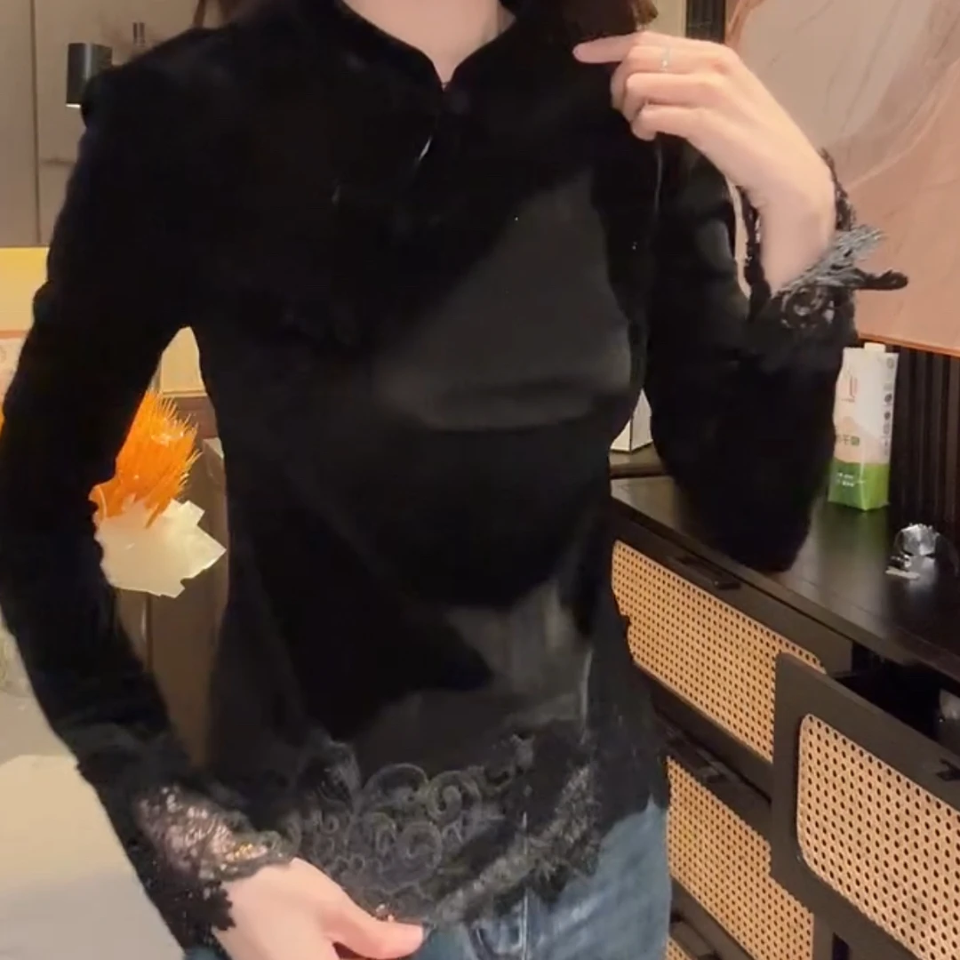 新中式复古秋季时尚设计感女士拼接丝绒打底上衣