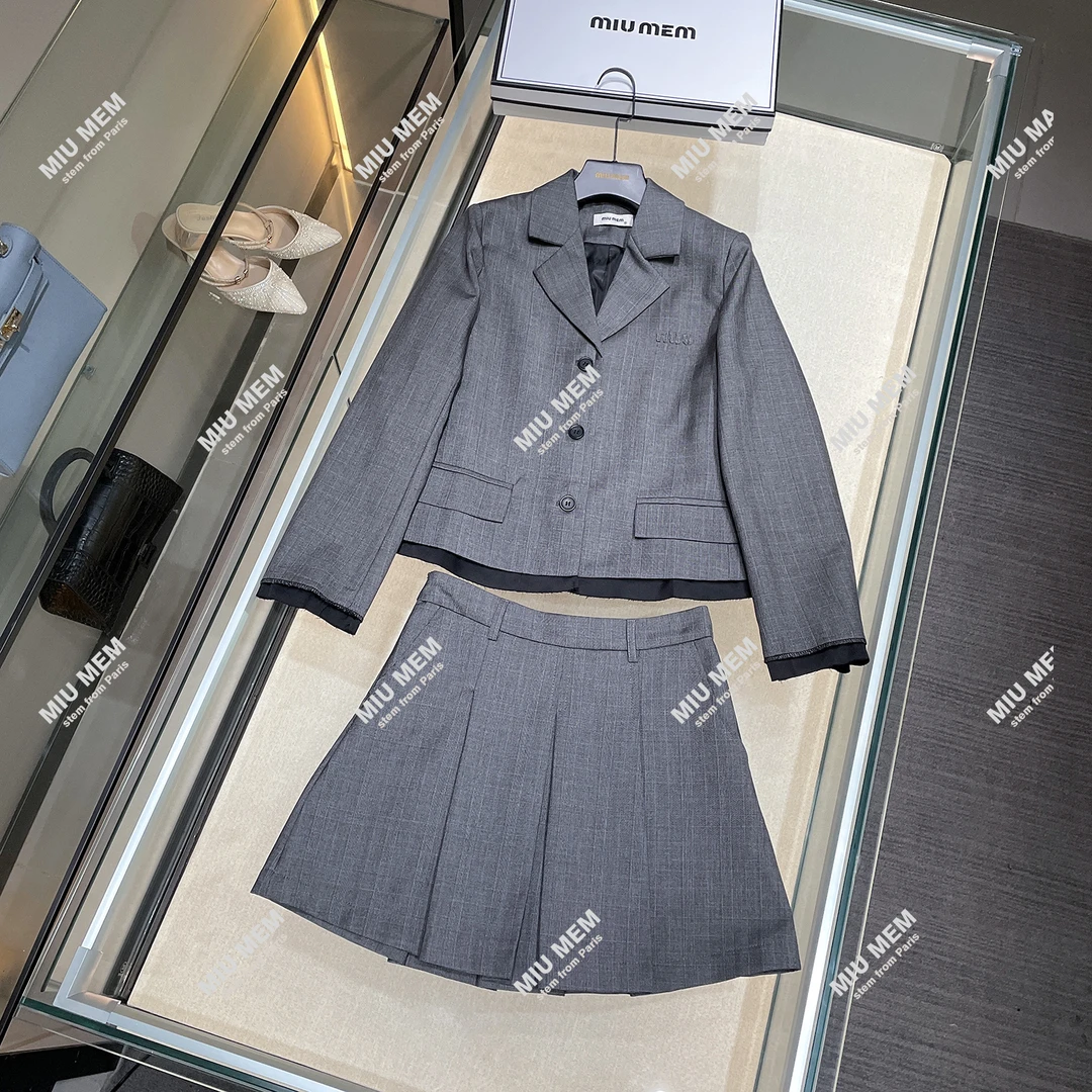 【安妮老板】MIUMEM韩版对版翻领时尚百搭两件套套装DY5121