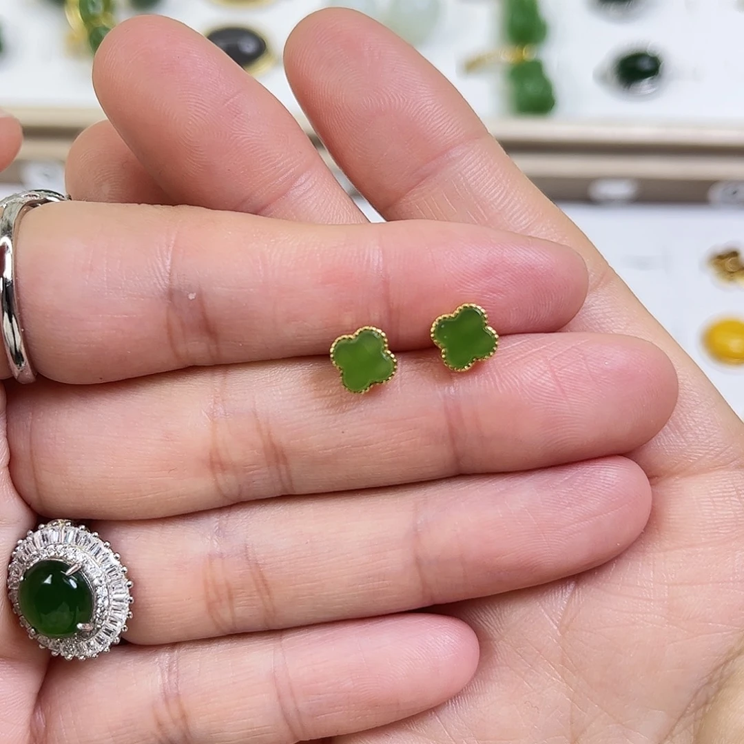 和田玉银S925镶嵌耳饰