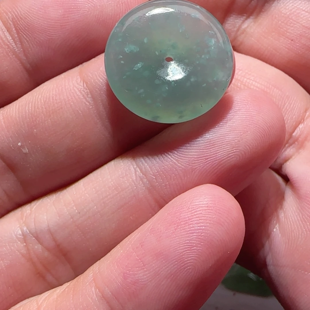 p***s定制翡翠未镶嵌天然翡翠扣子