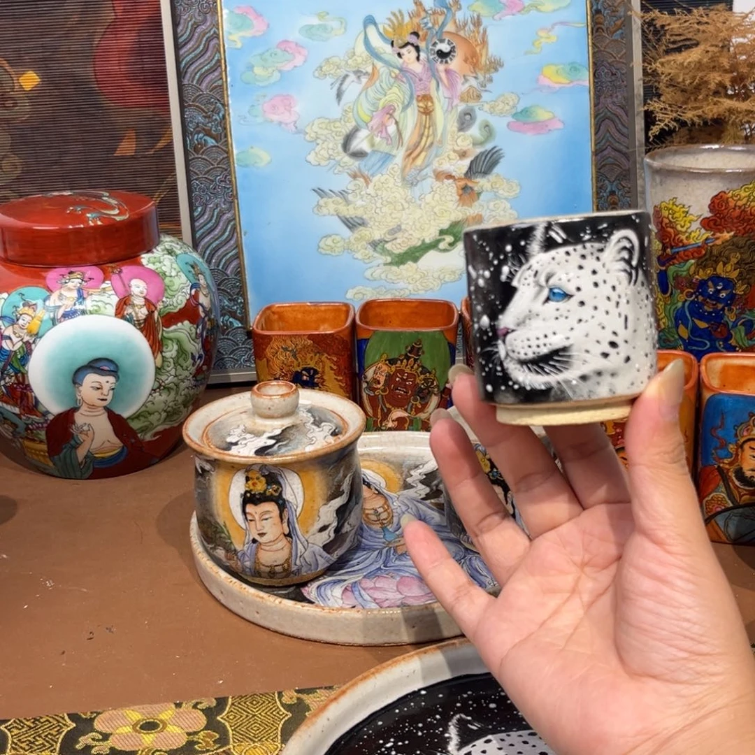手工手绘手绘雪豹茶杯