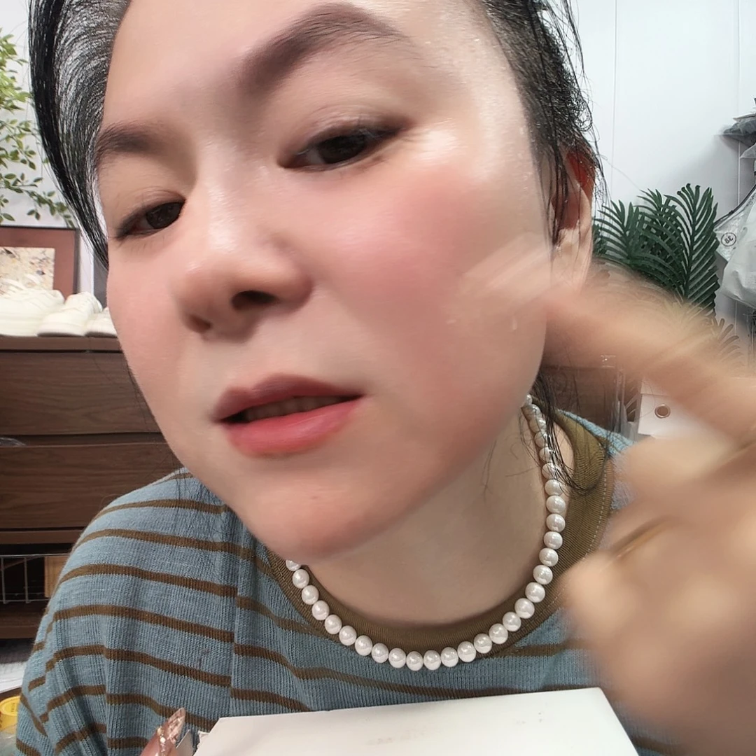 在这个社会也太幸福快乐幸福