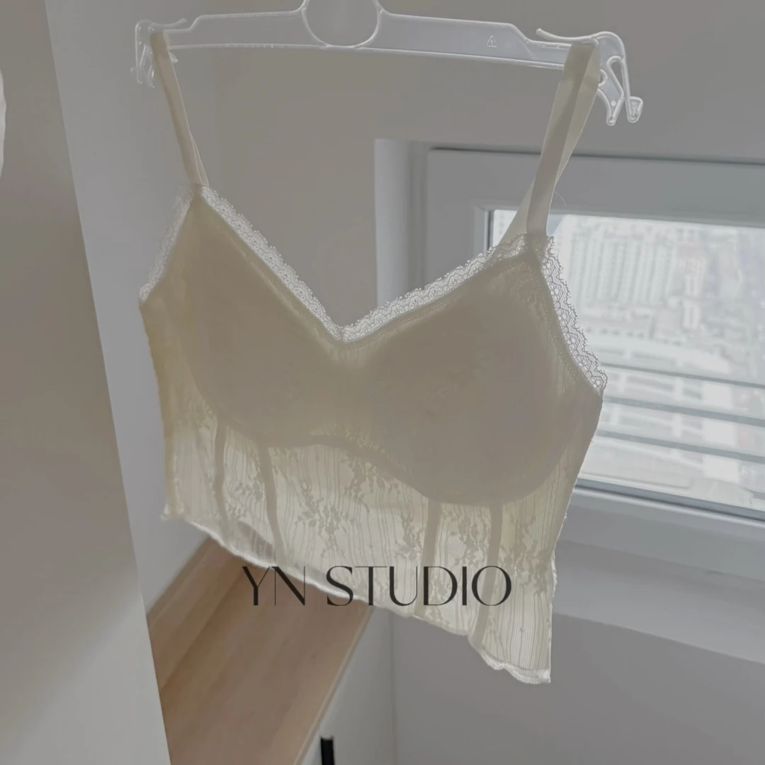 法式蕾丝V领美背时尚百搭吊带