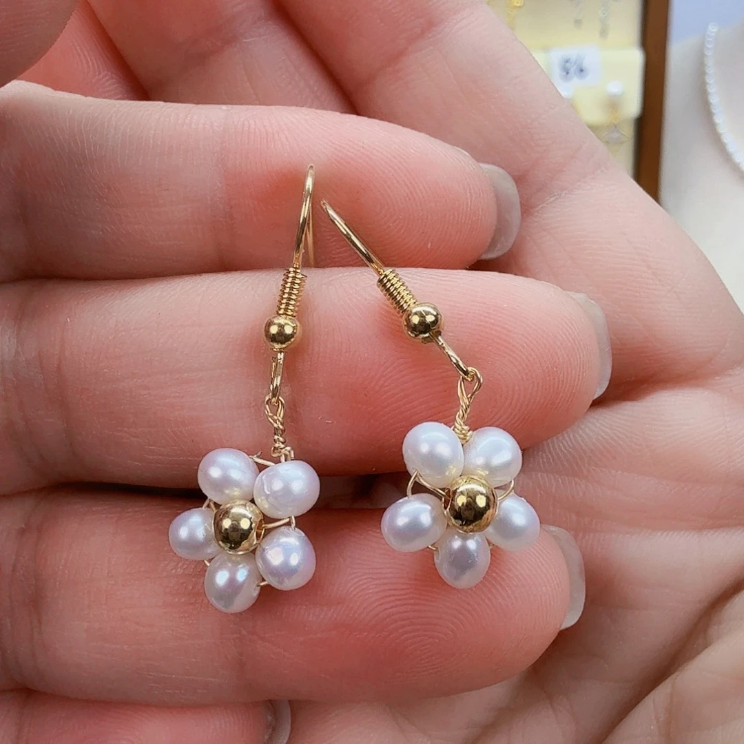 淡水珍珠未镶嵌耳饰