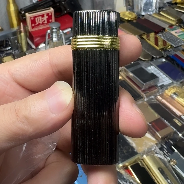 风***者沙轮斜明火充气打火机