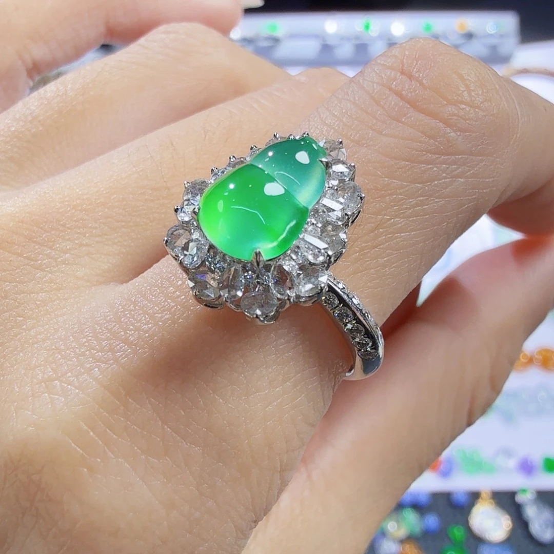 翡翠18K金镶嵌戒指葫芦戒指特价