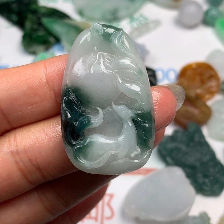 定制翡翠未镶嵌翡翠