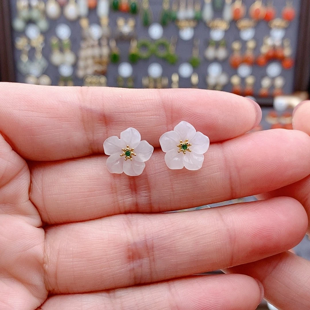 和田玉银S925镶嵌耳饰